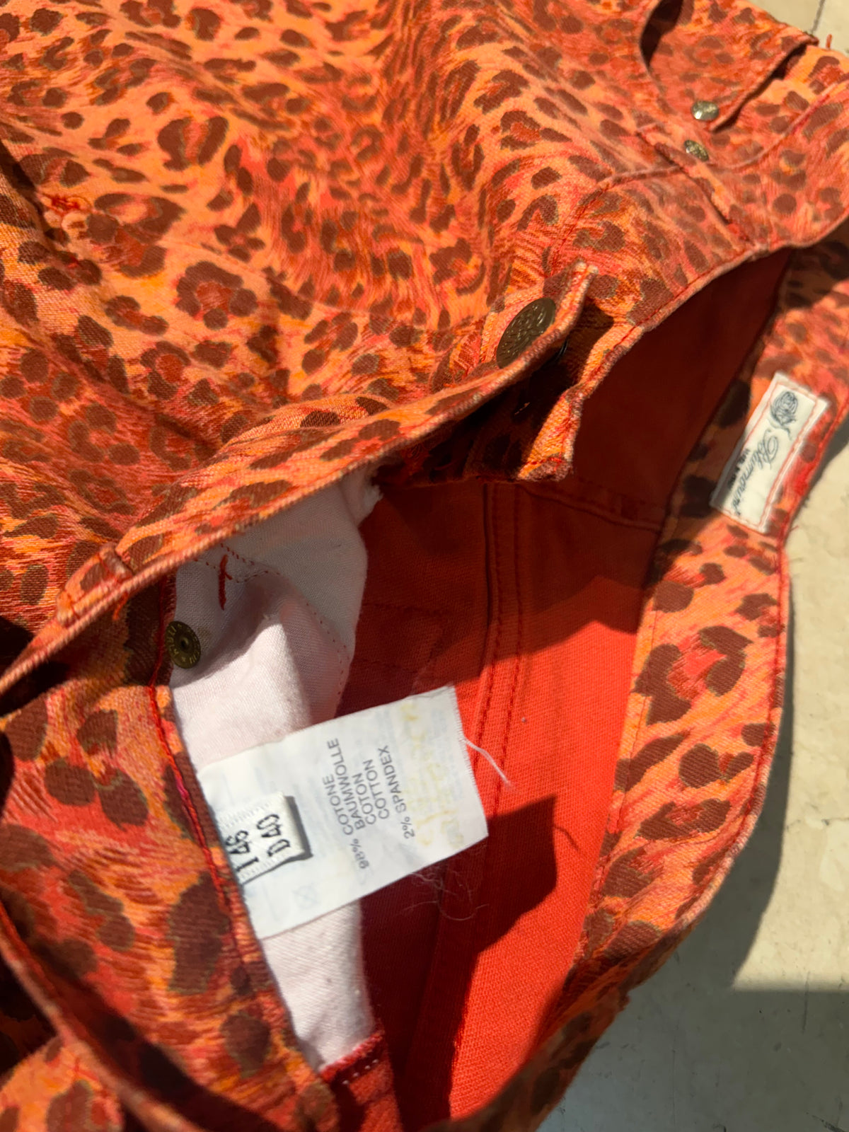 Blumarine bell-bottom animalier jeans w cutoff floral embroidery detailing, mint sz 46 -32US