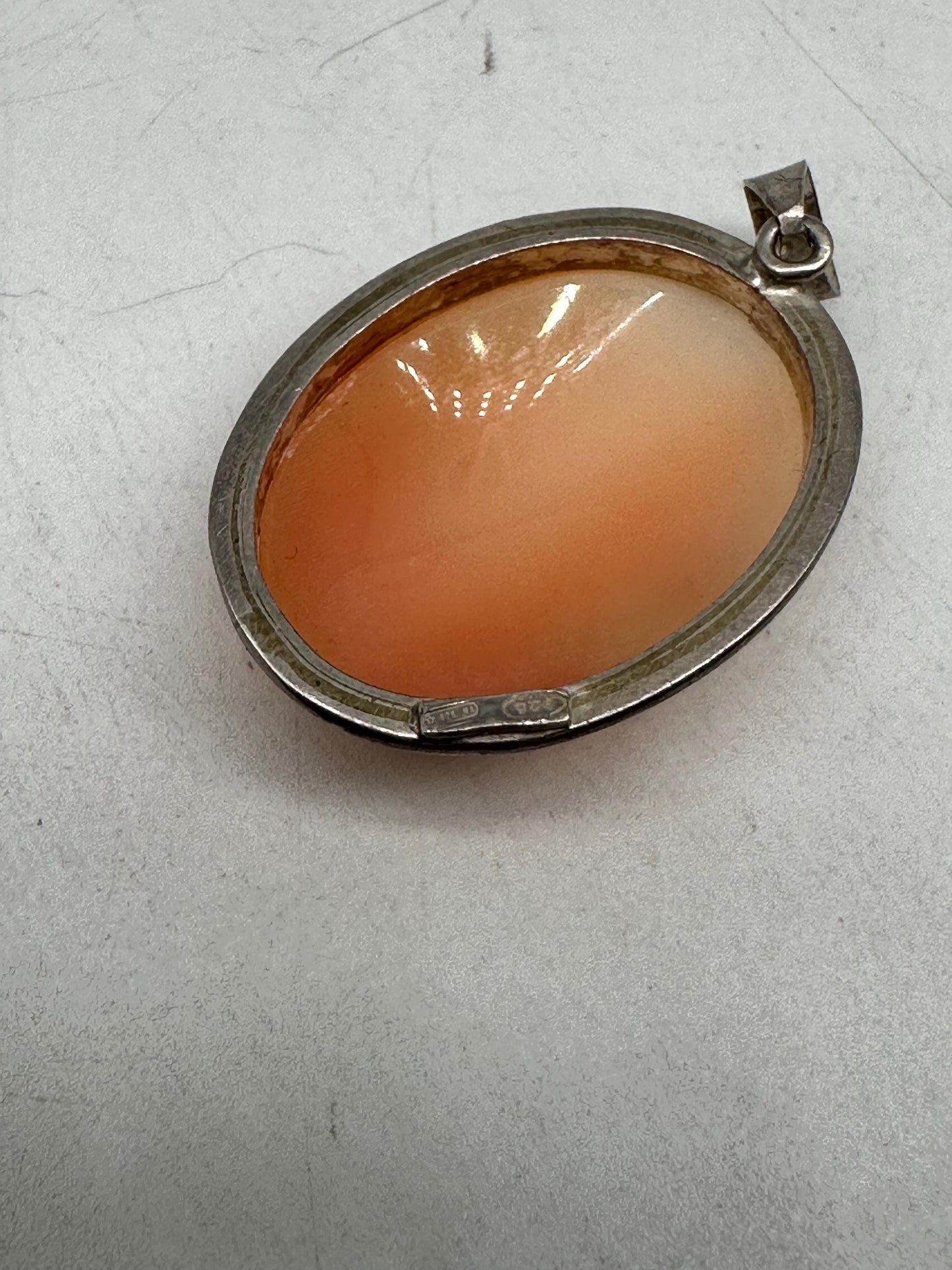Classic 1930 ca oval cameo w Victorian lady portrait in 925 Silver + gold rope mount, NOS!