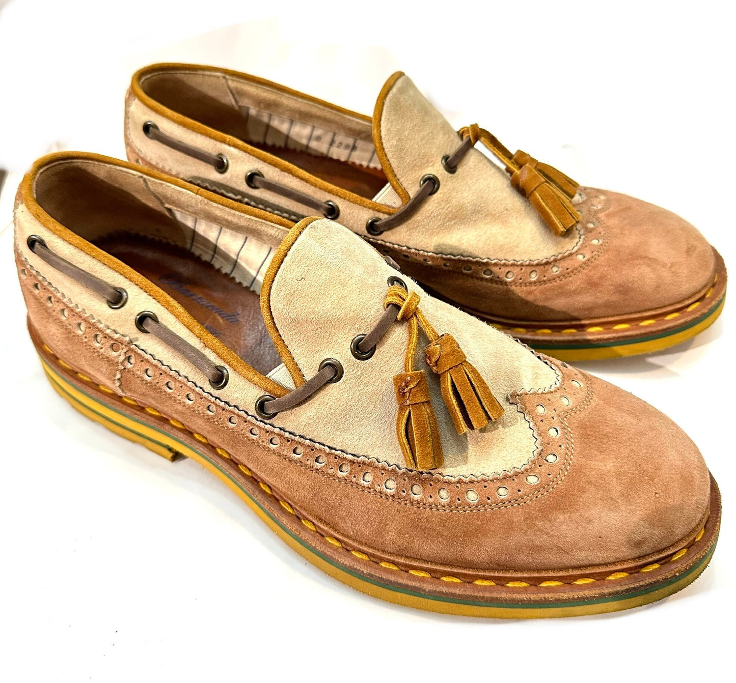 Barracuda wing tip suede brogues, bicolor brown tones leather, matching light rubber sole, sz 41 mint