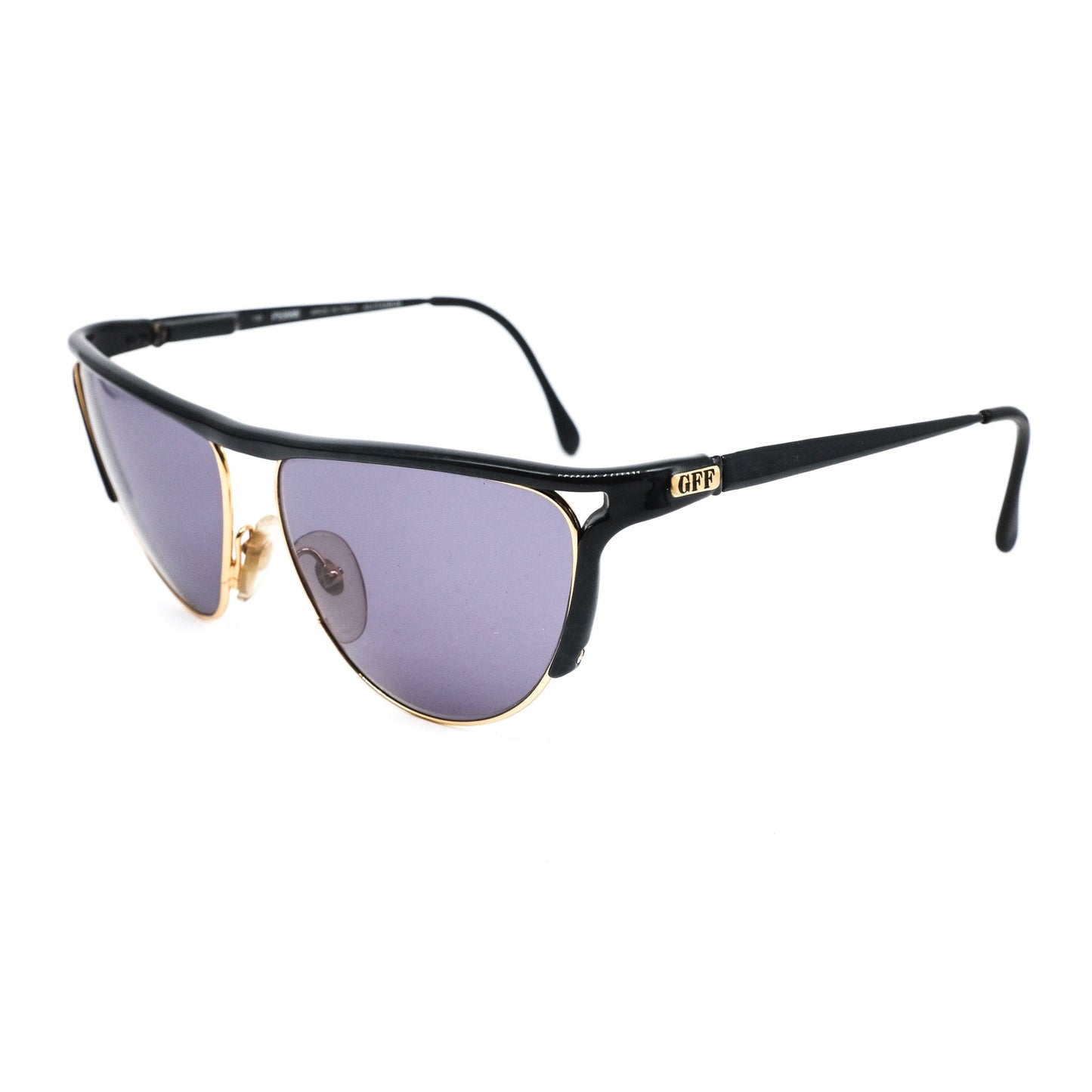 Gianfranco Ferré GFF51 cateye sunglasses with golden metal rim and black acetate browline and temples. Made in Italy, 1980s nos