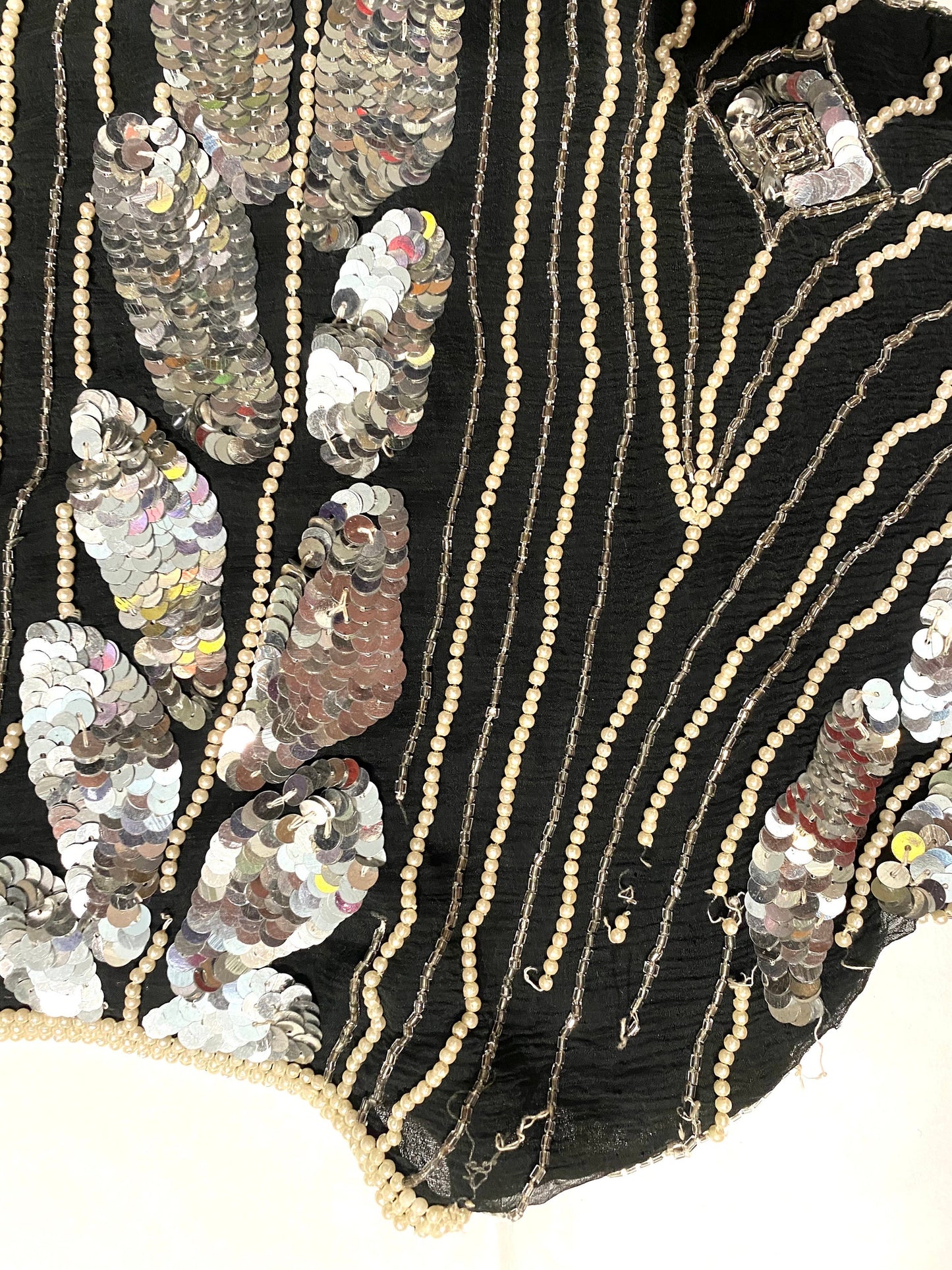 Music Hall 100% black silk velour evening dress, decó style hand embroidery, silver sequins, glass beads and pearls. Needs attention