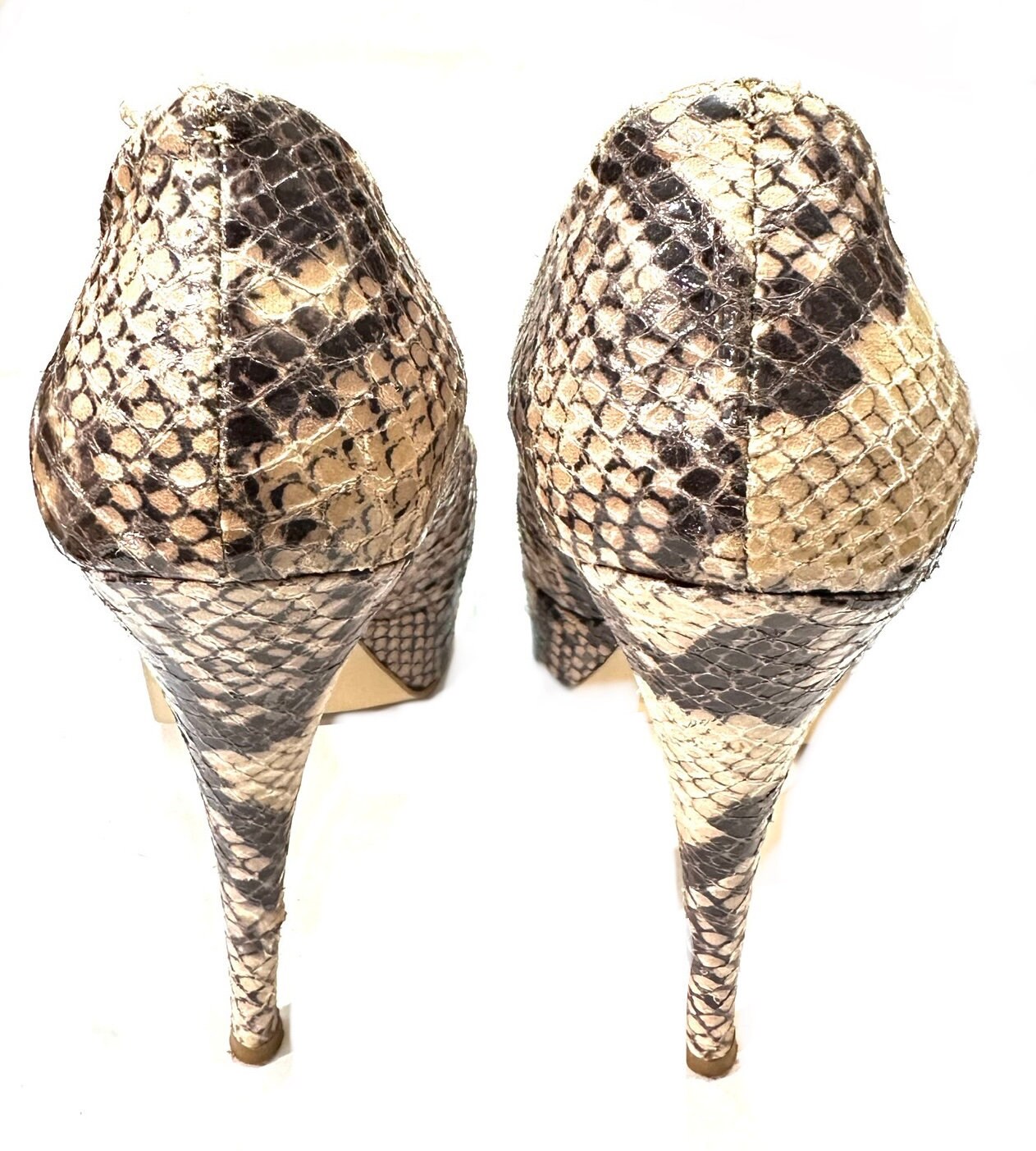 Pinko snake leather high heels shoes made in Italy sz 38, mint