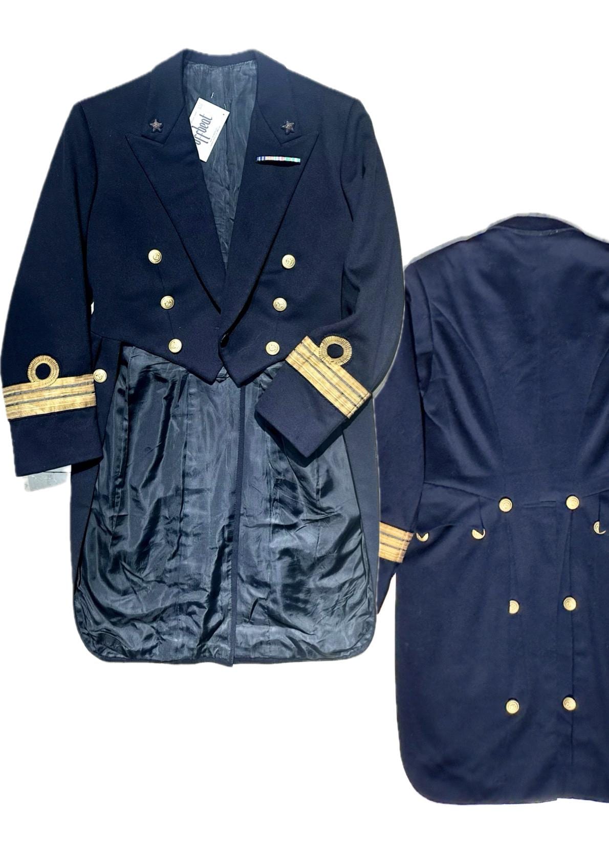 Italian Royal Navy 1930 circa frock winter Gala coat uniform, in perfect condition.