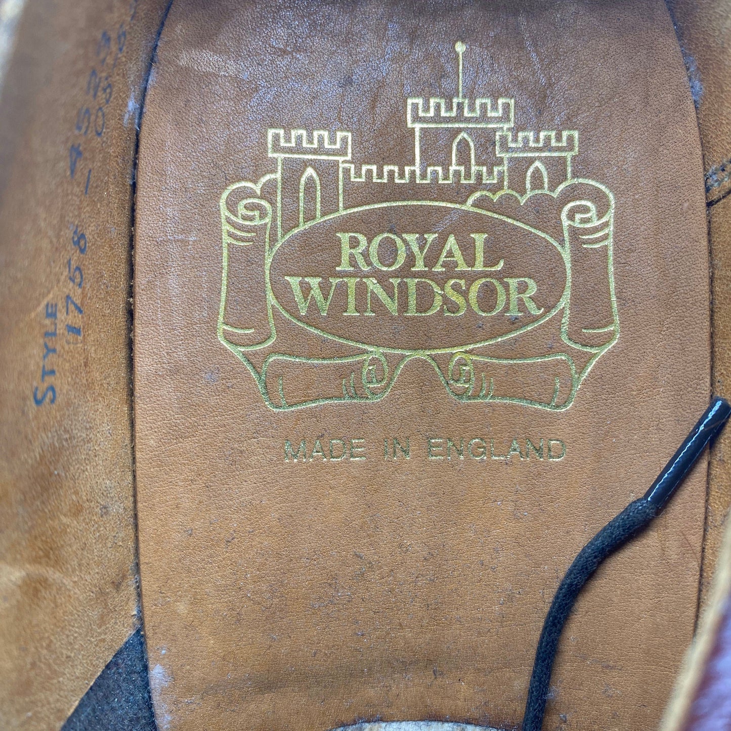 Grenson Royal Windsor NOS burgundy brogues church style UK handmade leather shoes size 7