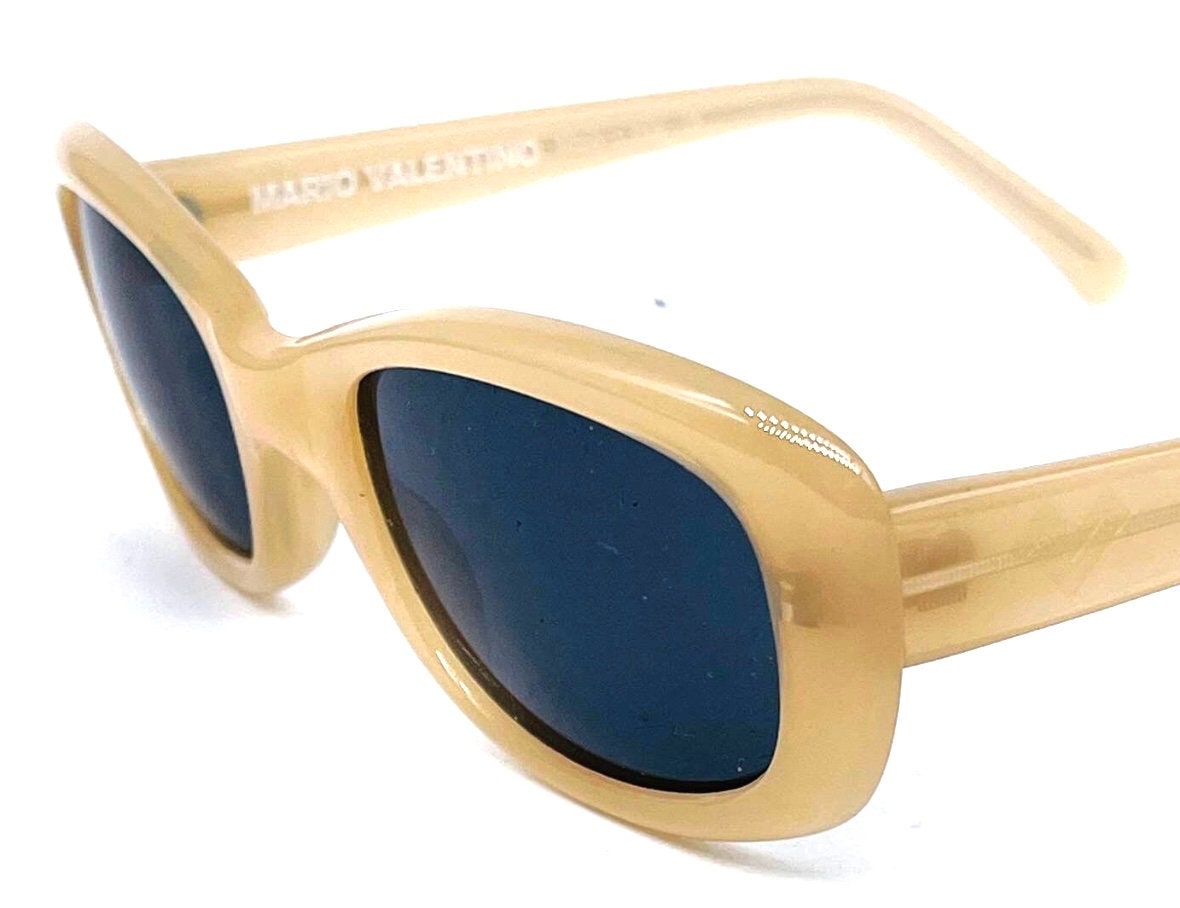 Mario Valentino 502 beige oval cateye sunglasses made in Italy, 80s NOS