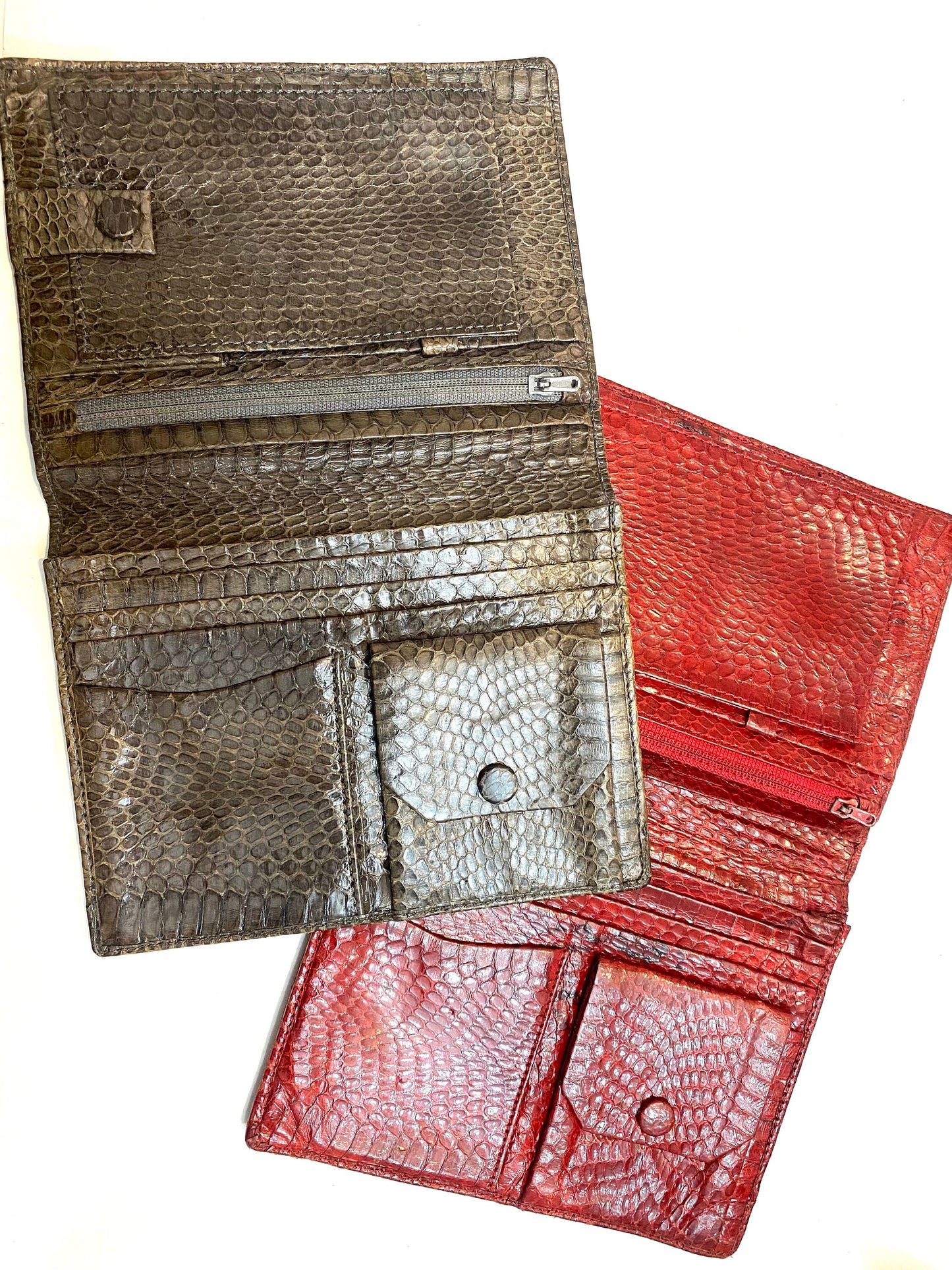 Snake leather ladies wallet with detachable checks holder, 2 colors , 1980s NOS Italy