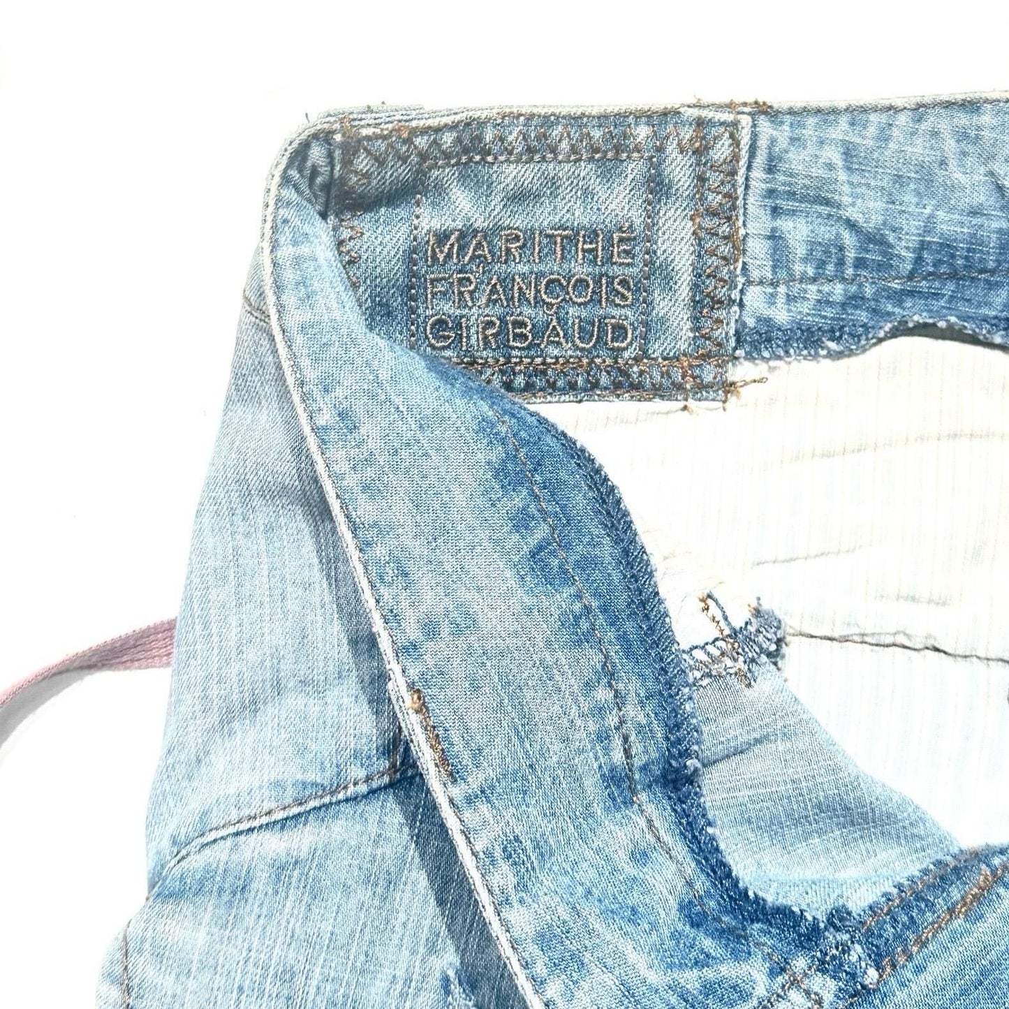 Marithe Francoise Girbaud light blue girl disruptive Jeans with cargo pockets and pink laces, size 40 usa 26