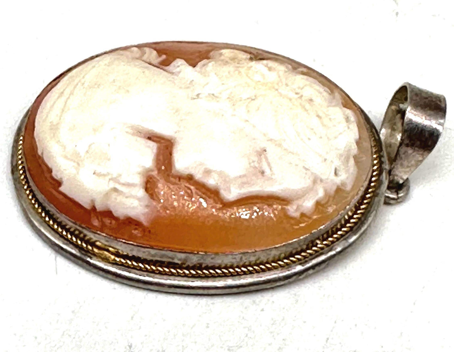Classic 1930 ca oval cameo w Victorian lady portrait in 925 Silver + gold rope mount, NOS!