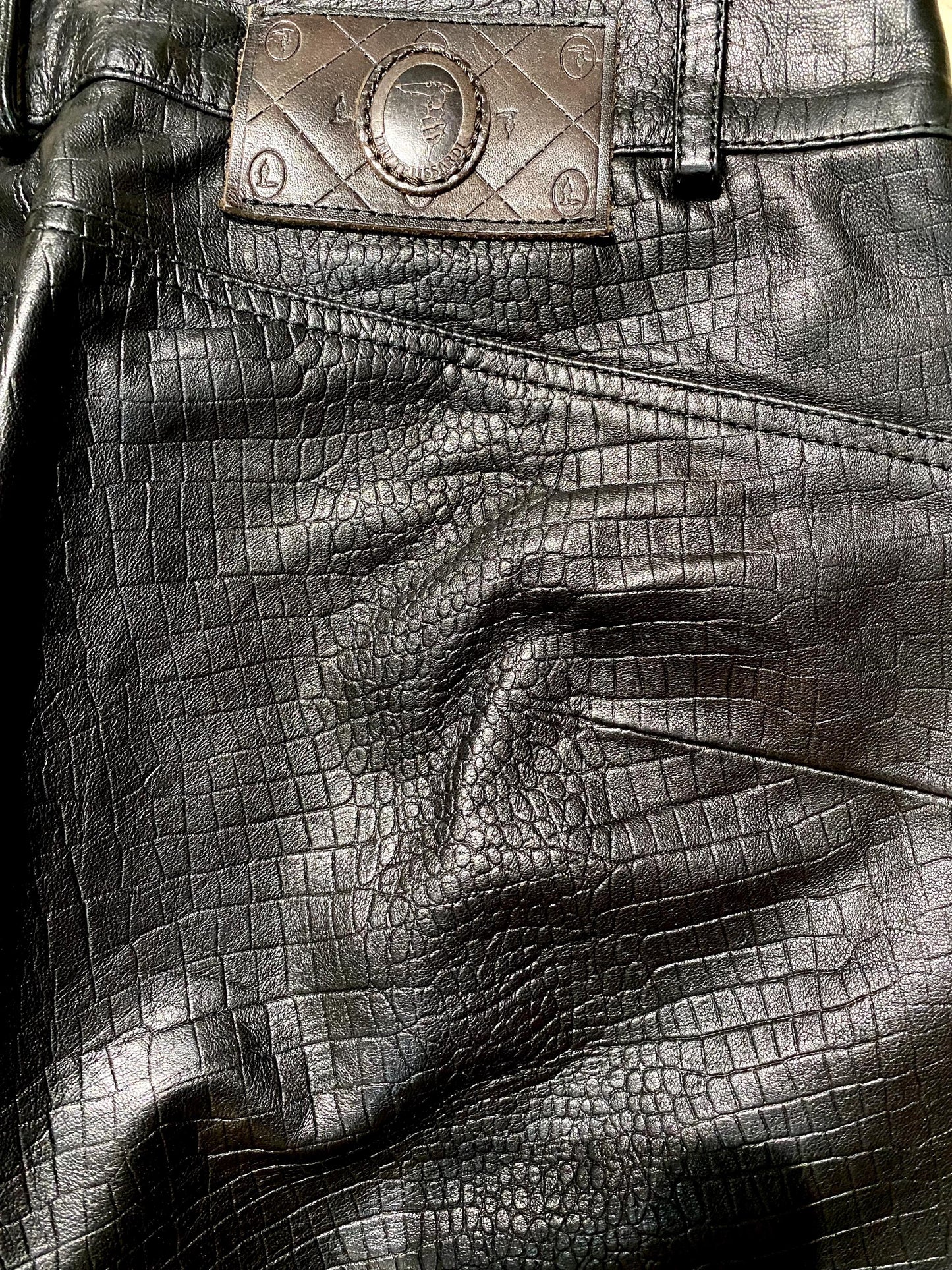 Trussardi luxury black alligator print lambskin leather trousers made in Italy, sz 42 ITA - 28 US