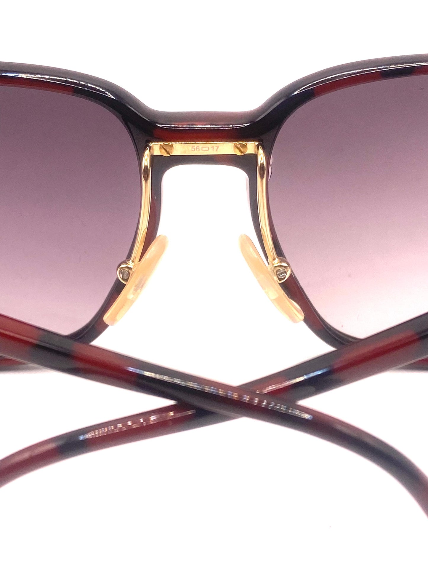 Burberrys B8278 big square red tortoise /gold sunglasses, made in Austria by Safilo, 80S NOS