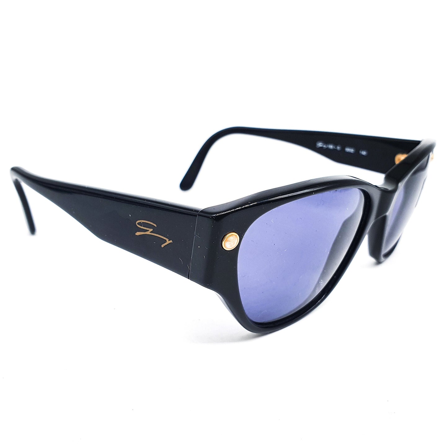 Genny 169s black cellulose acetate cat eye sunglasses With dark blue lenses and shinny golden pins, Italy 70s NOS