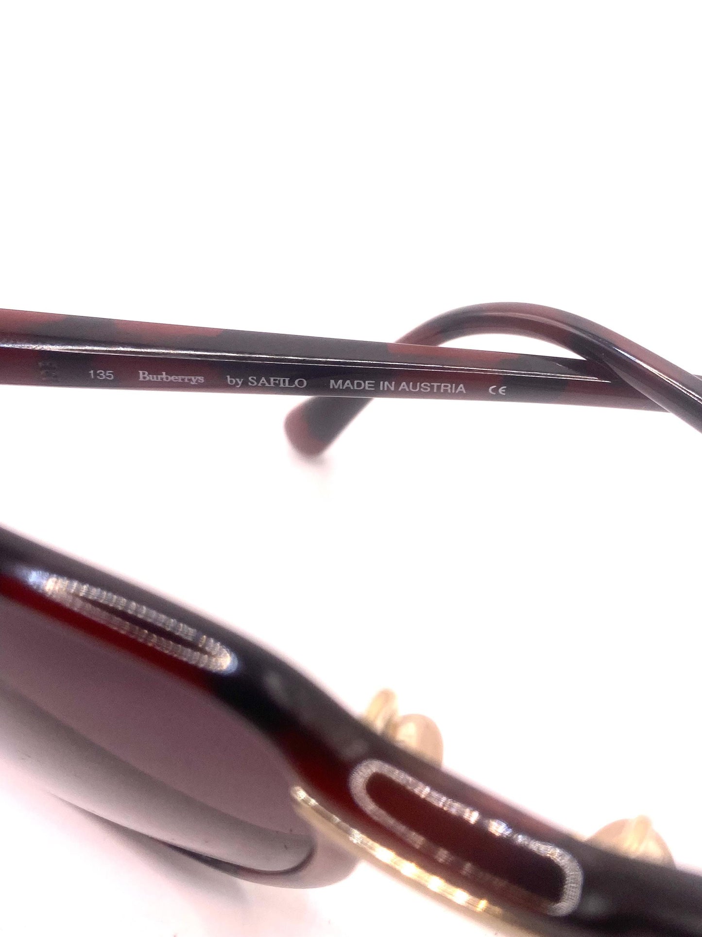 Burberrys B8278 big square red tortoise /gold sunglasses, made in Austria by Safilo, 80S NOS