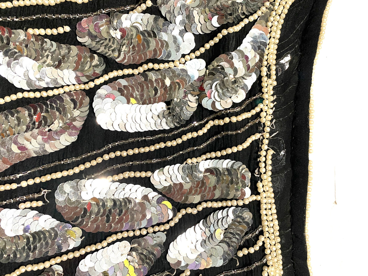 Music Hall 100% black silk velour evening dress, decó style hand embroidery, silver sequins, glass beads and pearls. Needs attention