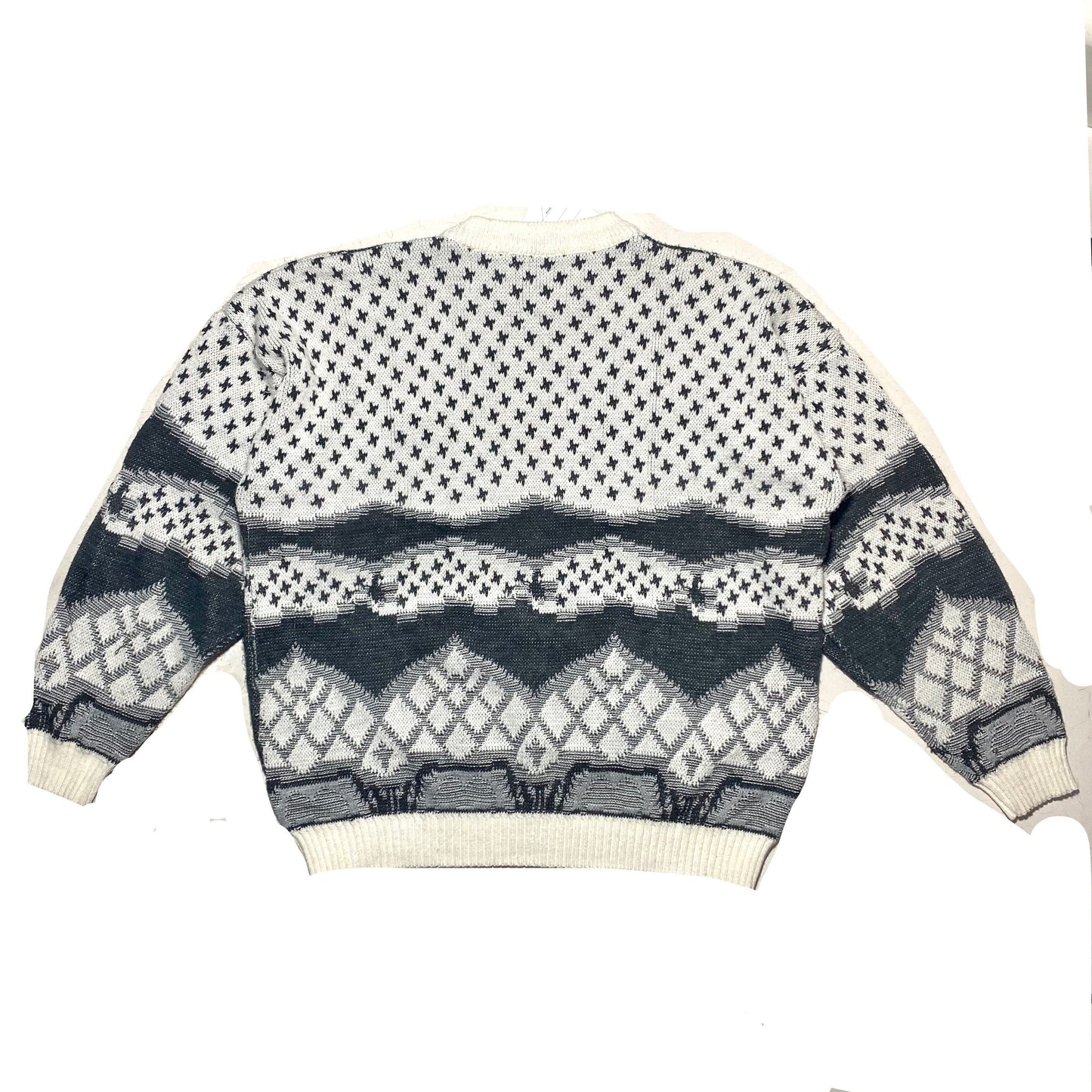 Cute mountain snowy landscape knit pullover sz L, made in Italy, 80s mint condition