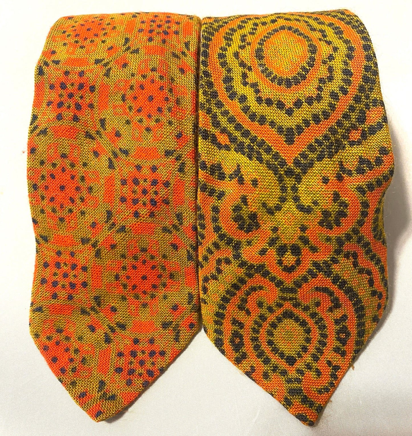 1960s psychedelic neon print ties, cutest Beatles / Pink Floyd style, mint condition