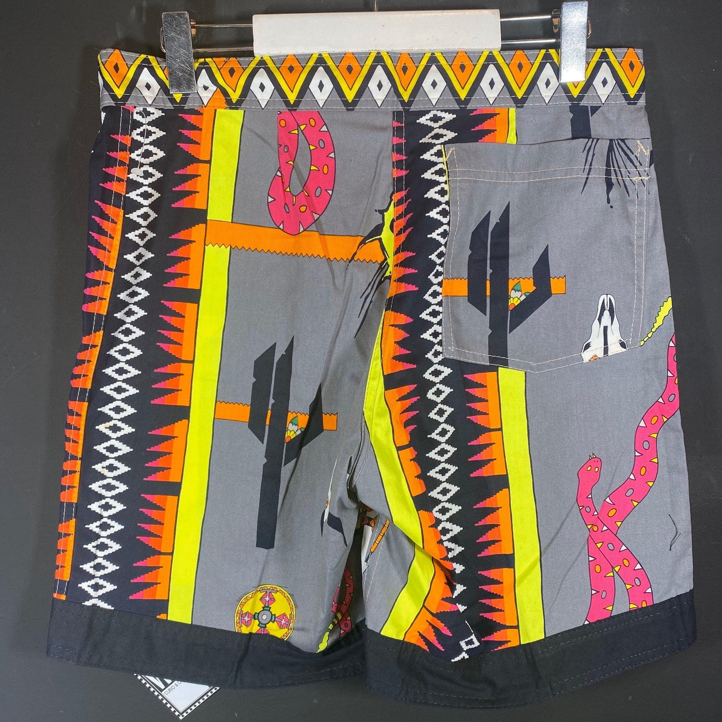 Hot Tuna NOS 90s Navajo Atzech surf beach shorts 100% cotton, BNWT mint! Sz available