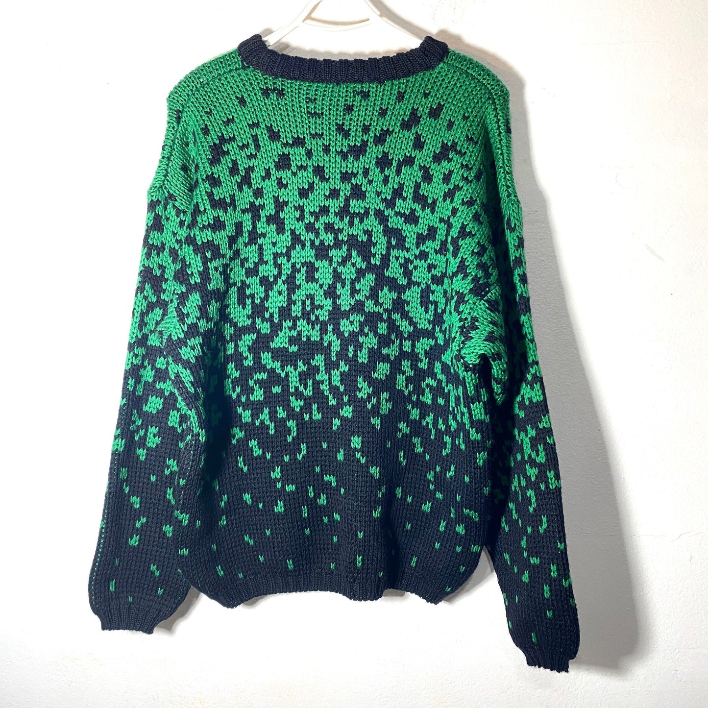 Post Card NWT 90s black/green degrade knitted pure new wool sweater, made in Italy mint
