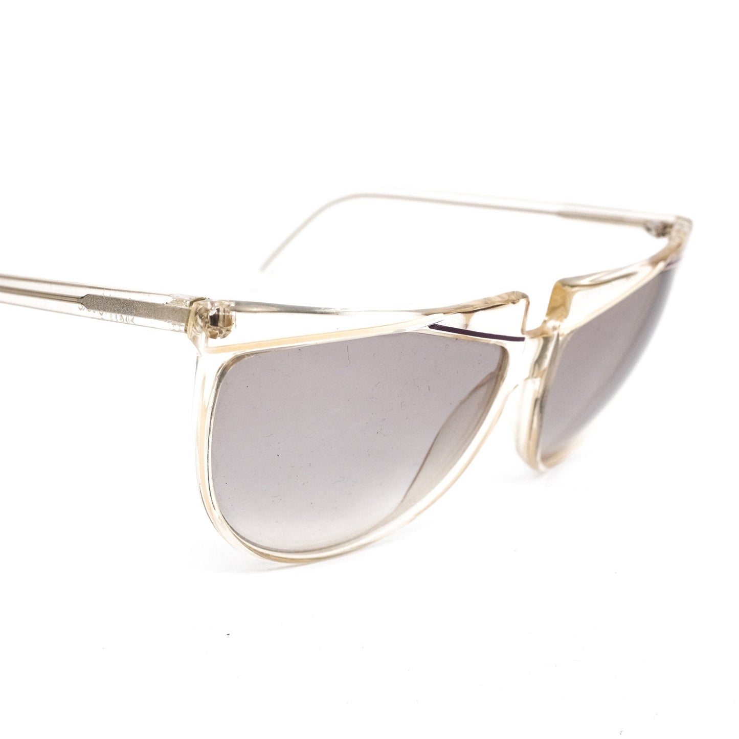 Gianni Versace medusa clear cateye sunglasses with special diamond cut inspired flat browline. Made in Italy, NOS 1980s