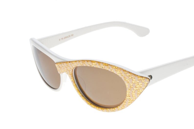 Nouvelle Vague white pointed cateye sunglasses with golden asymmetrical fabric inlay, NOS 80s Italy