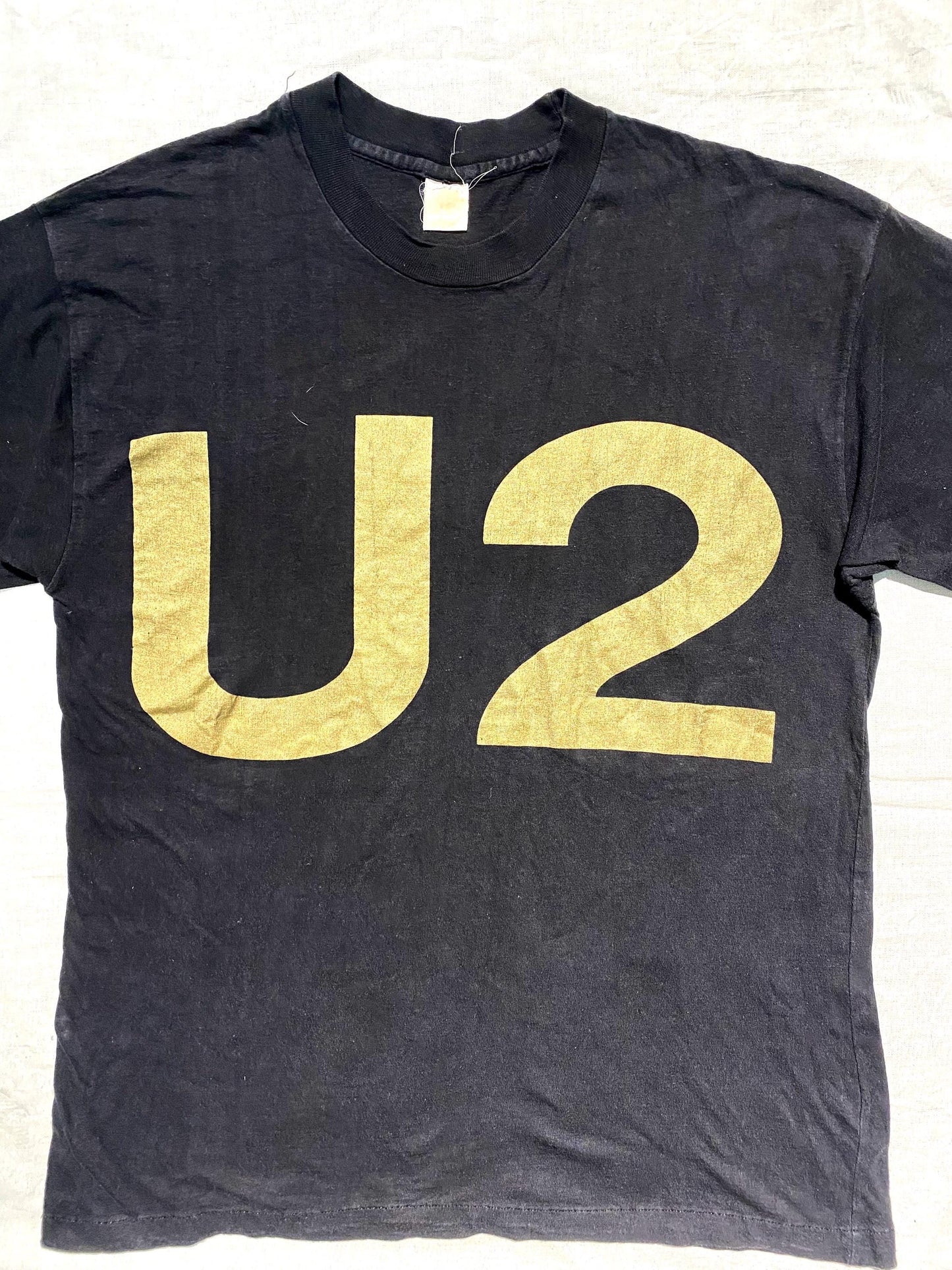 U2 Zooropa 1993 original Italian tour dates T-Shirt, black w golden print, XXL