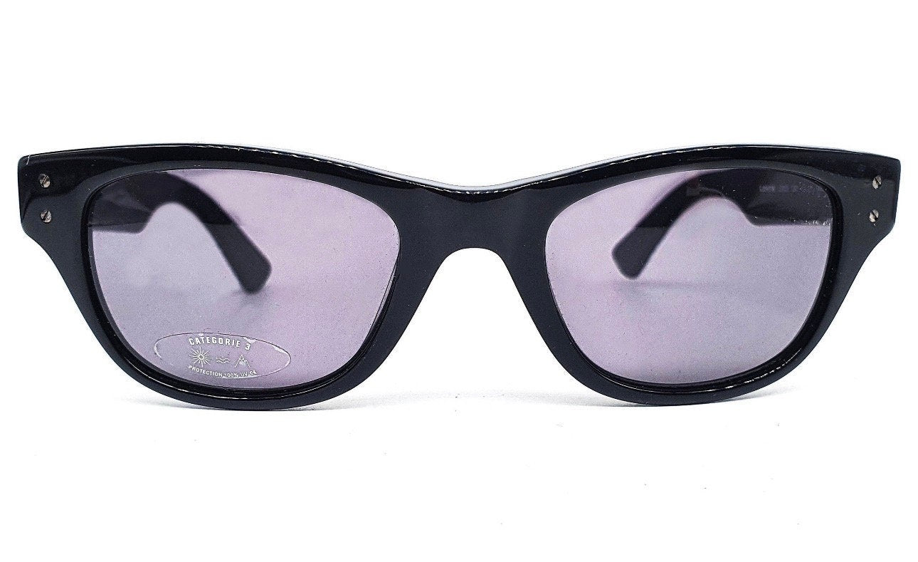 Levi’s classic retro square black acetate sunglasses with gunmetal logo inserts, NOS 90s Italy