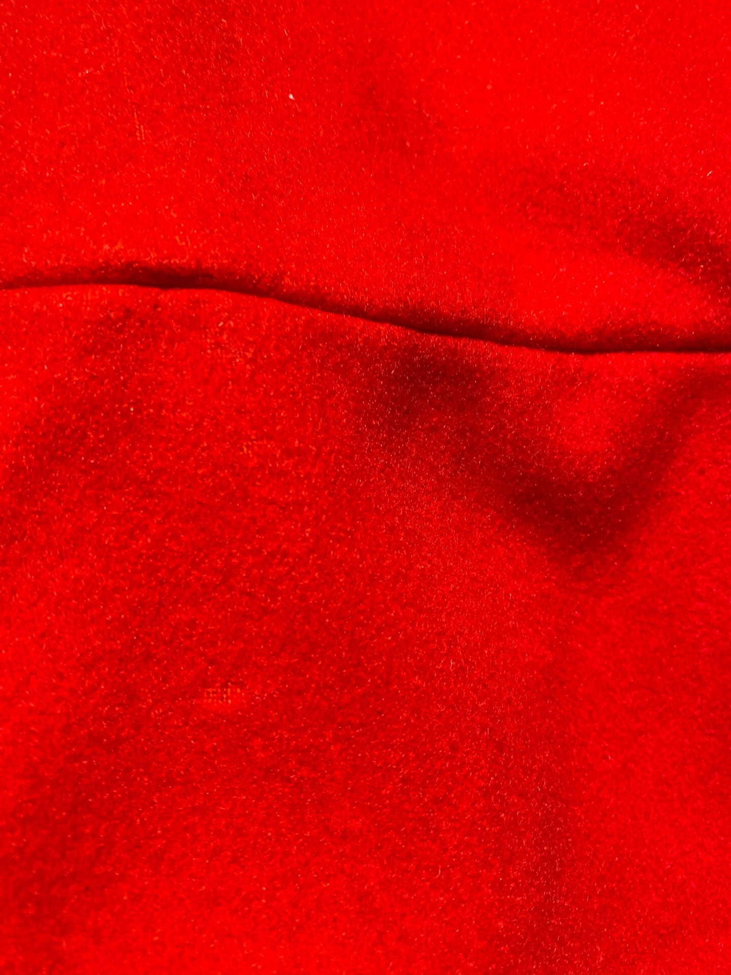 Royal Guards red parade drummers tunic in great condition, w division patch & shoulder adornements, sz L man