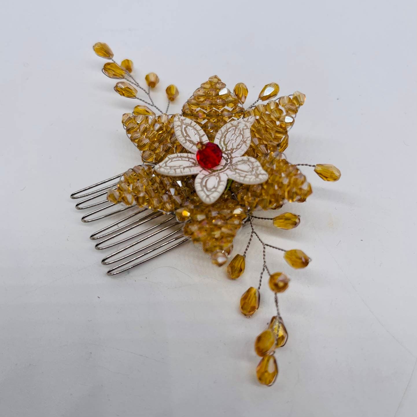 Hair Comb Crystals hand made with metal silver mading a flower glass beads