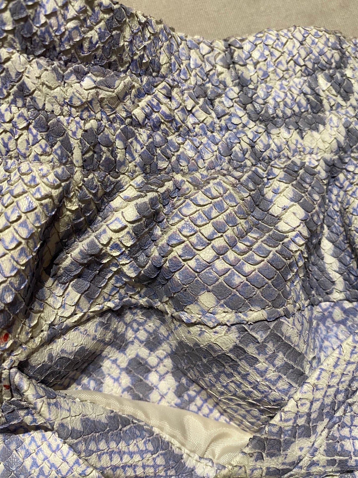 Real leather trackpants w snake print-3d texture, super realistic feel and look, BNWT itsly 90s