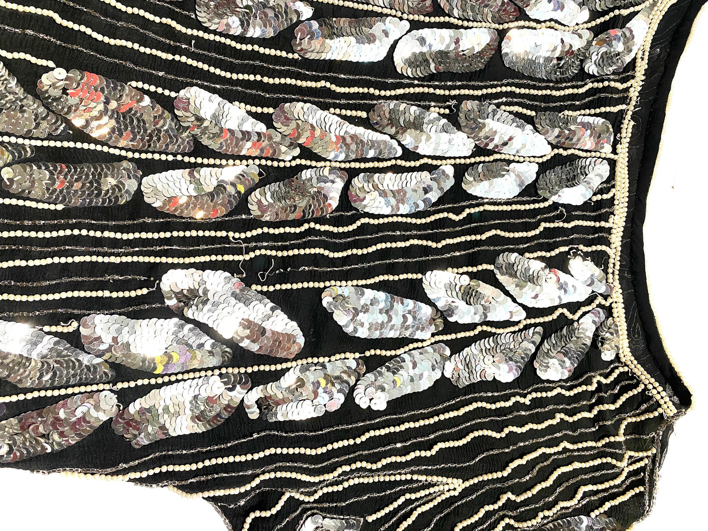 Music Hall 100% black silk velour evening dress, decó style hand embroidery, silver sequins, glass beads and pearls. Needs attention