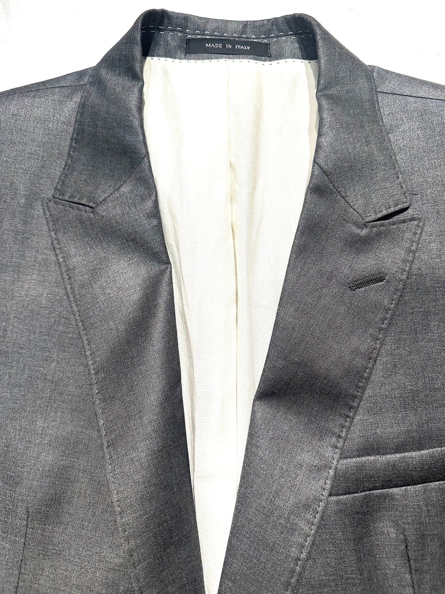 Emporio Armani Supreme grey pure new wool blazer w cotton lining, sz 50 in Mint condition