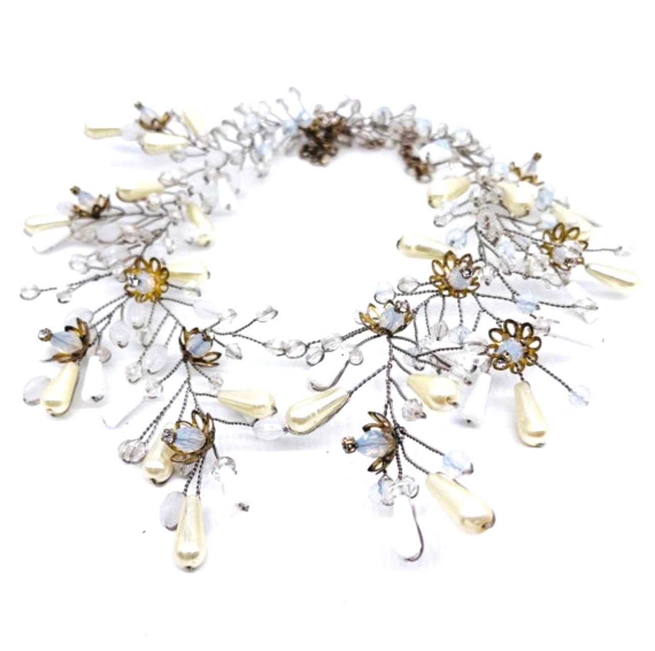 Hand made Swarovski and pearls necklace