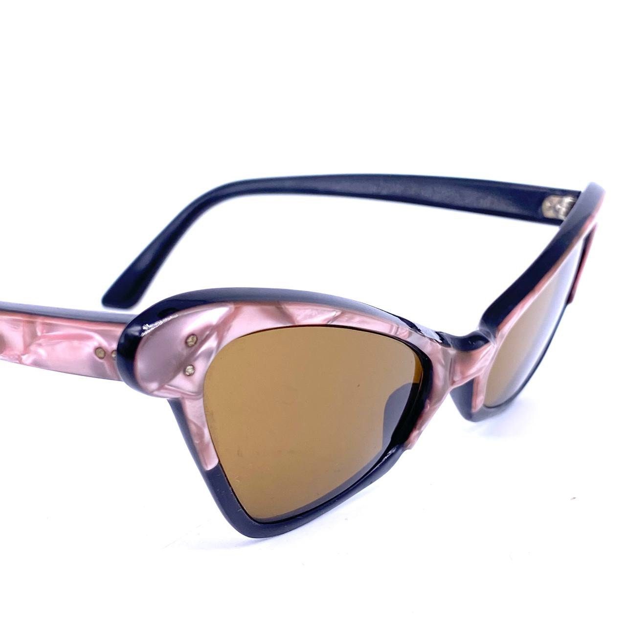 Errebi carette sunglasses,m collectible pink pearl - black multilayered cello, NOS 1950s Italy