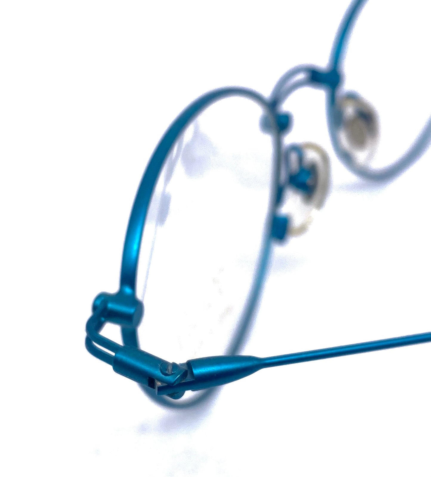 Taxi -Casanova ultra light titanium frames in 2 shapes & colors, NOS 90s Italy