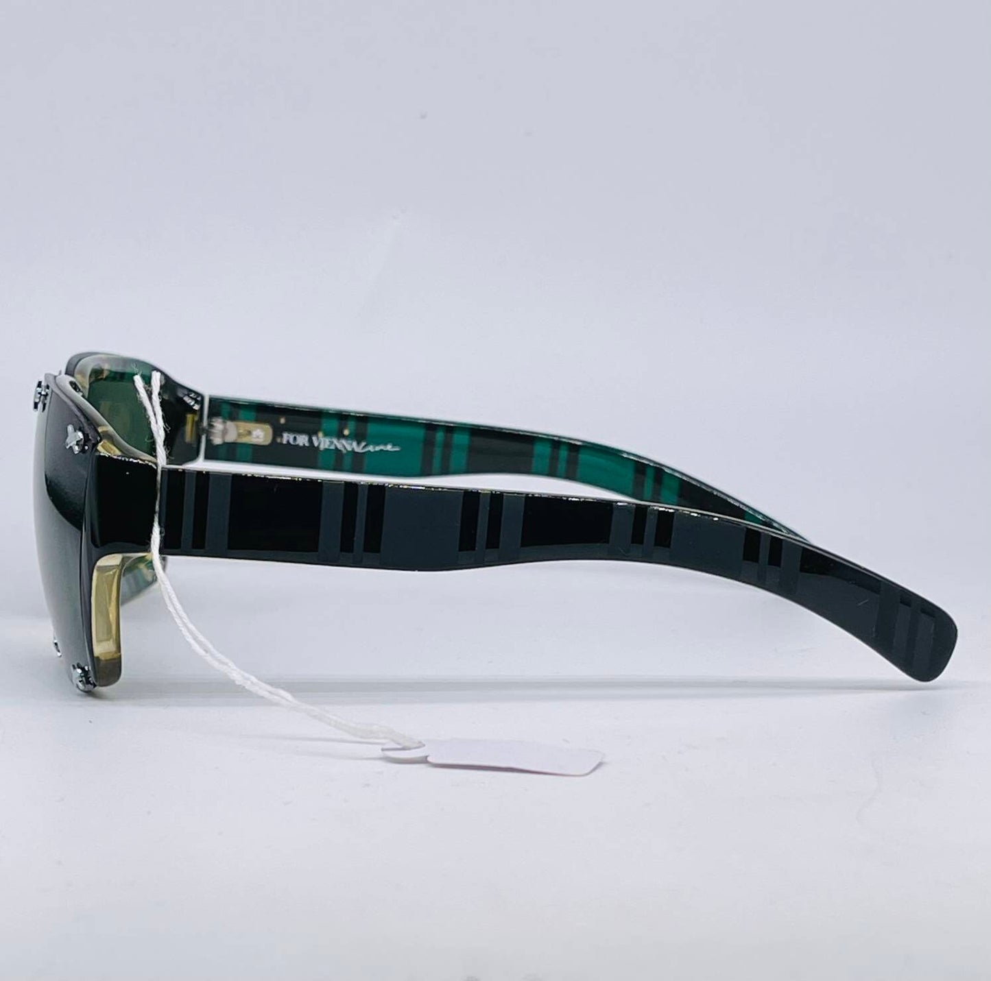 Paloma Picasso 3702 made in Austria