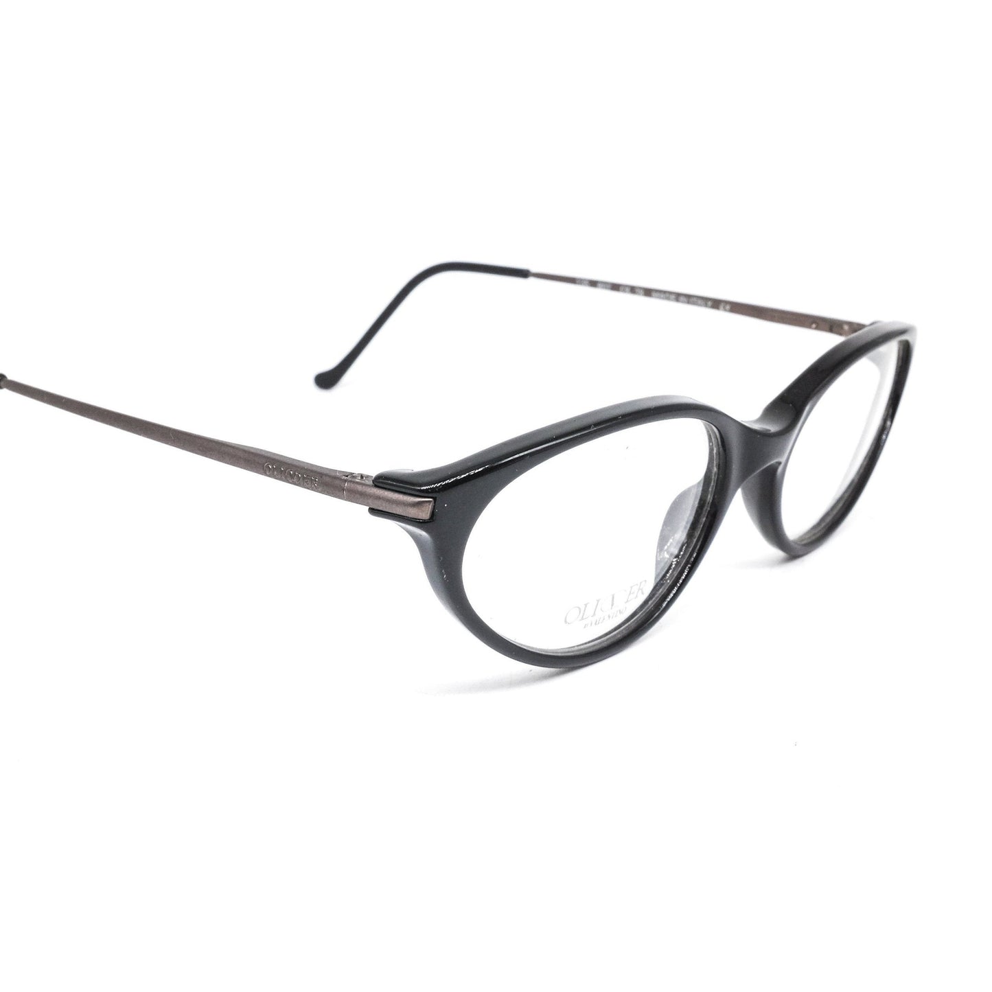Oliver Valentino ultra light black cateye frames w gunmetal temples, elegant and minimalist design, NoS 80s