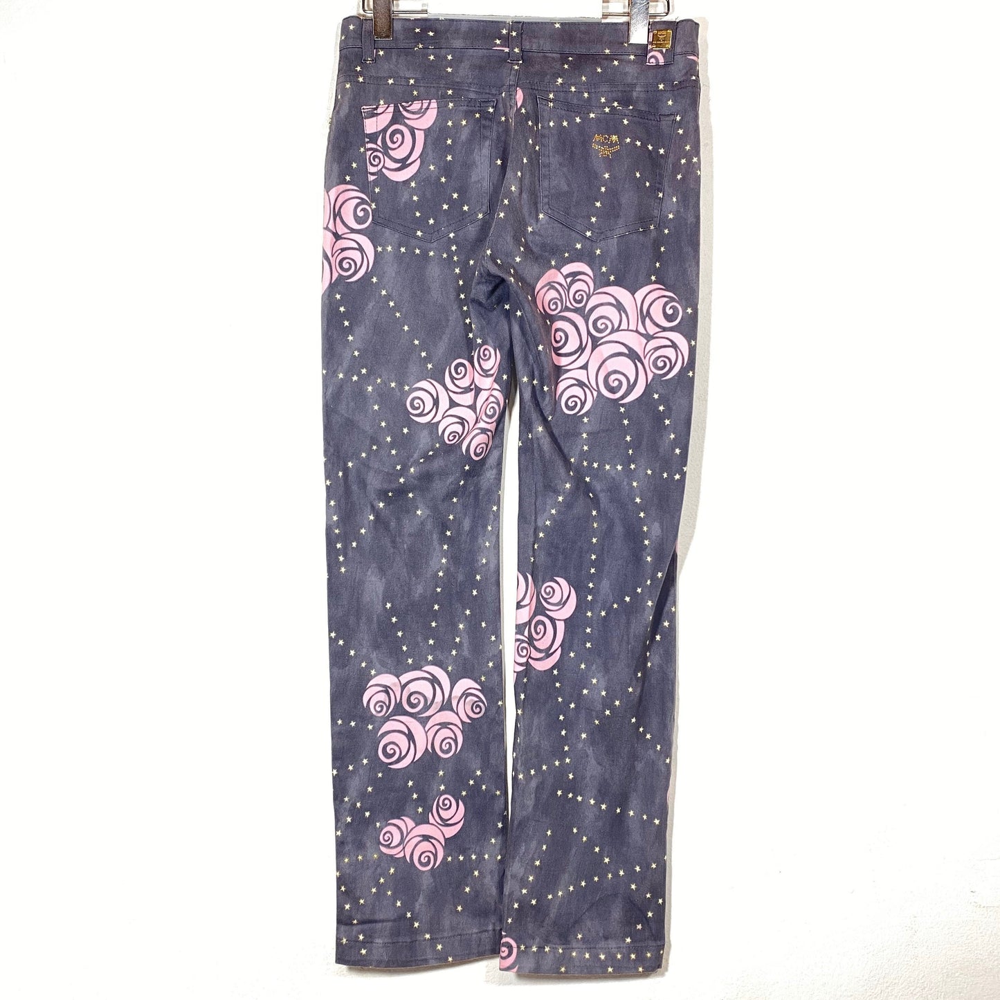 McM München 1990s cotton/elasthane grey/pink ladies jeans suit, jacket and trousers, great condition.