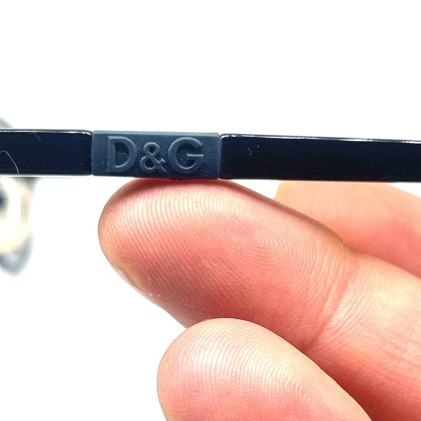 D&G 2033 332/753 oval translucent black acetate sunglasses made in Italy, 90s NOS
