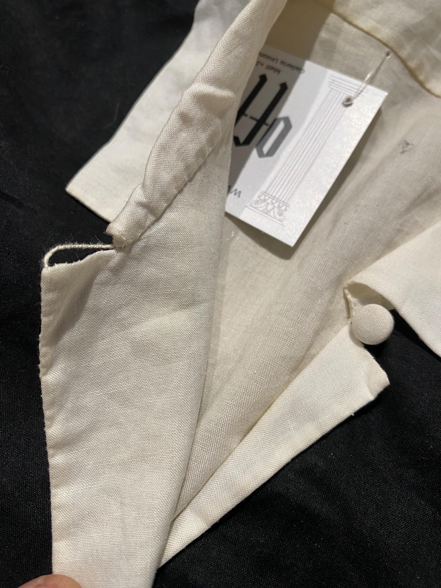 1950s tailor hand-crafted & embroidered rodeo horses and clouds black white cotton blouse, incredible one of a kind pc sz S