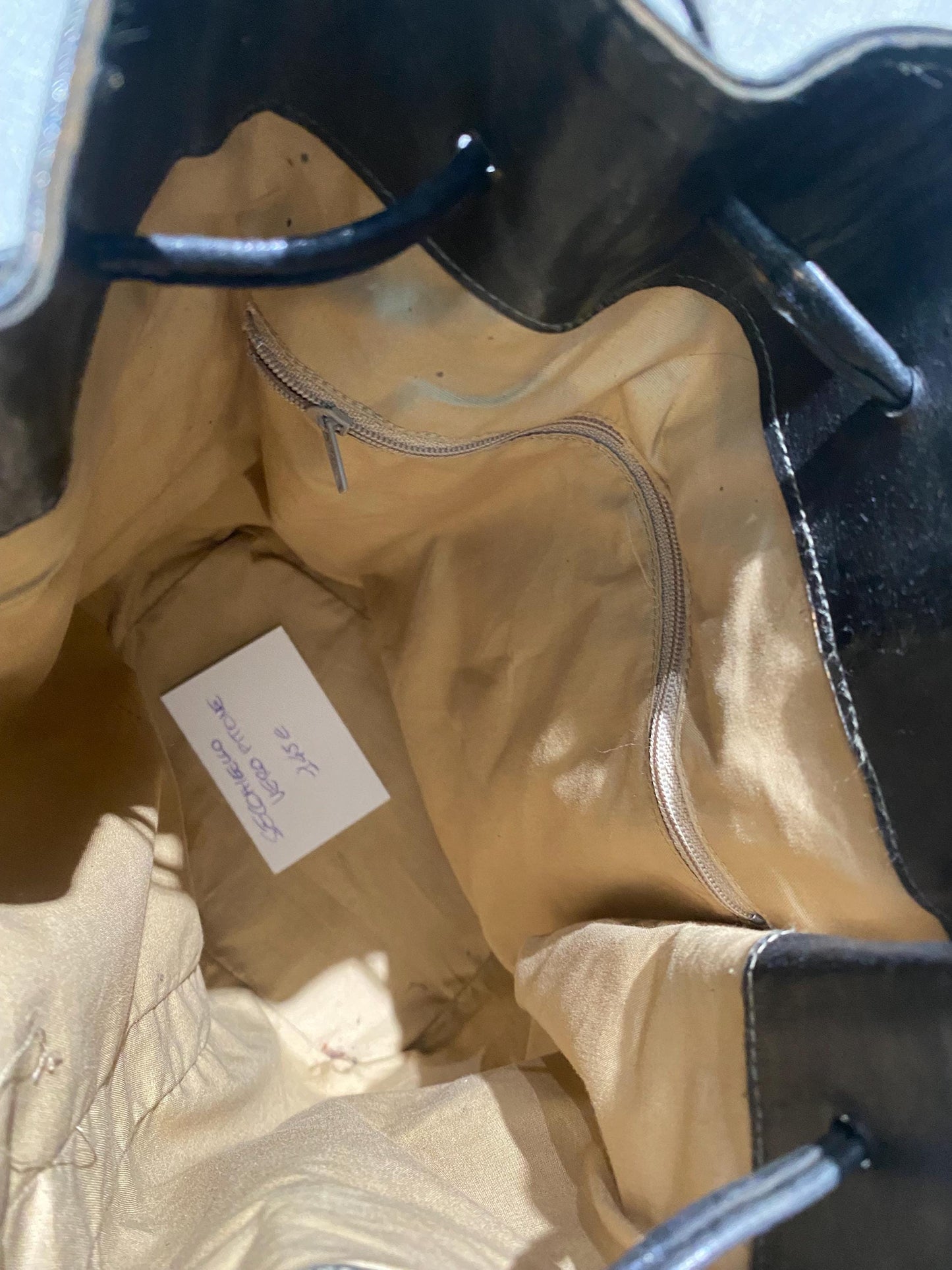 Black snake and cuir leather bucket it-bag w canvas lining, never worn and mint, 80s Italy