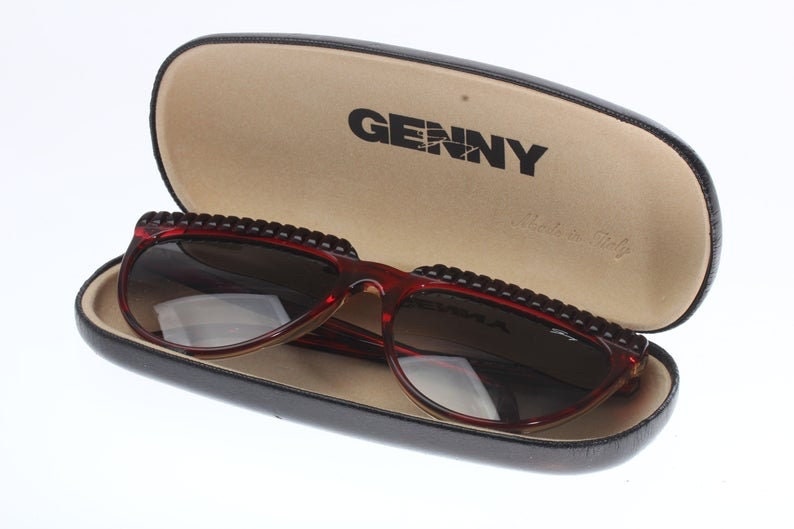 Genny 114-S splendidi occhiali da sole cateye rossi con dettagli intagliati, NOS anni '90