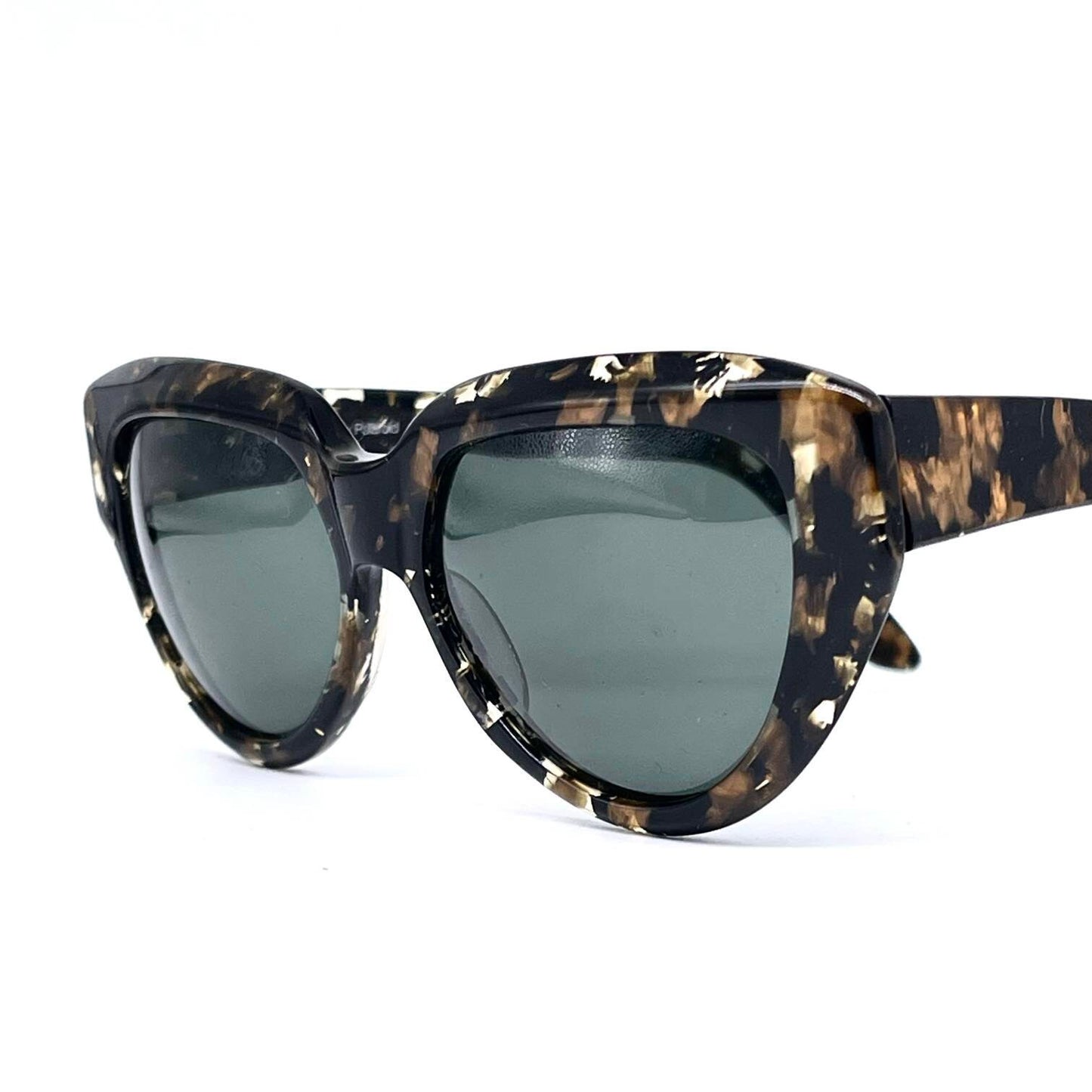 Polaroid vintage ladies cateye sunglasses