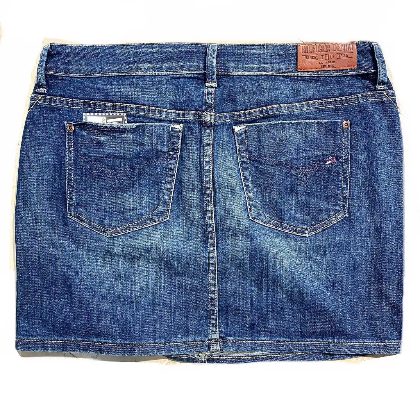 Tommy Hilfiger Rosie mini denim skirt sz L, mint