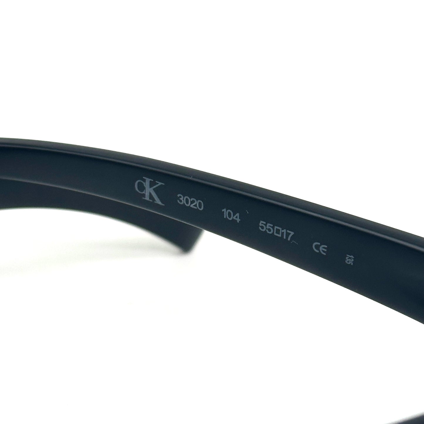 Calvin Klein 3020 occhiali da sole sportivi neri opachi realizzati in Italia, anni '90 NoS