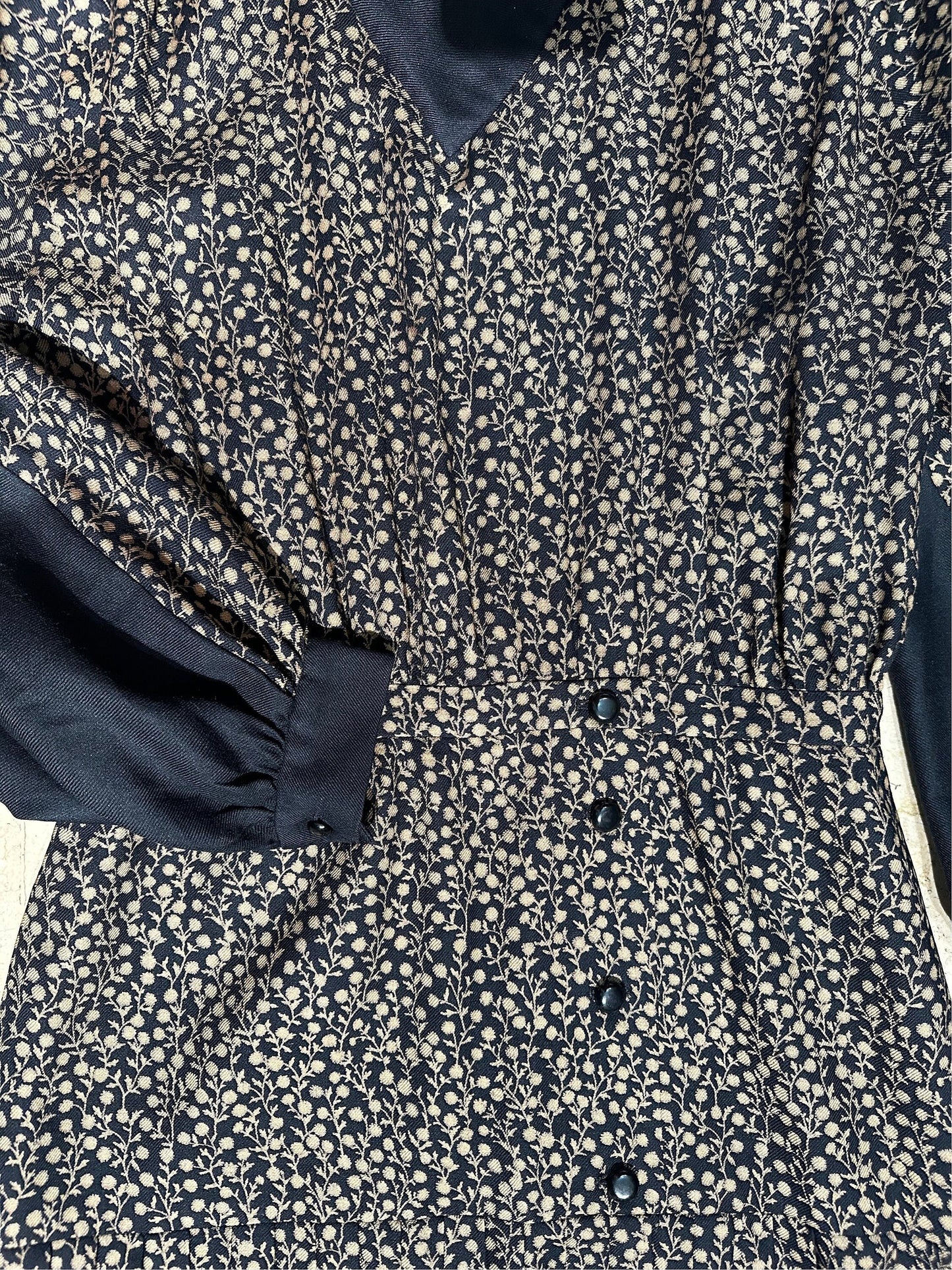 Valentino Boutique 1980s classy black/beige floral long woolen dress, in mint condition sz 10