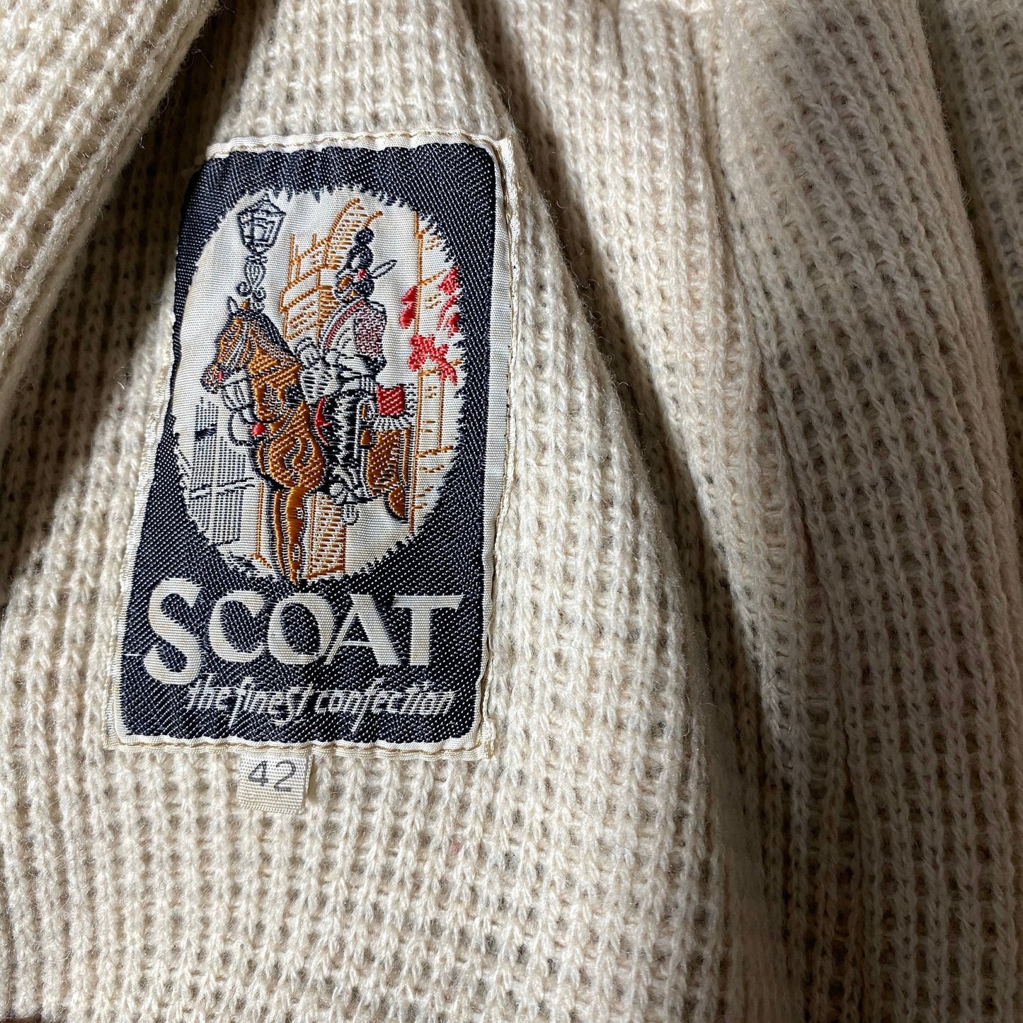 Scoat 1970s real fur fox brown short hair coat with brown leather details. super warm and nicely tailored