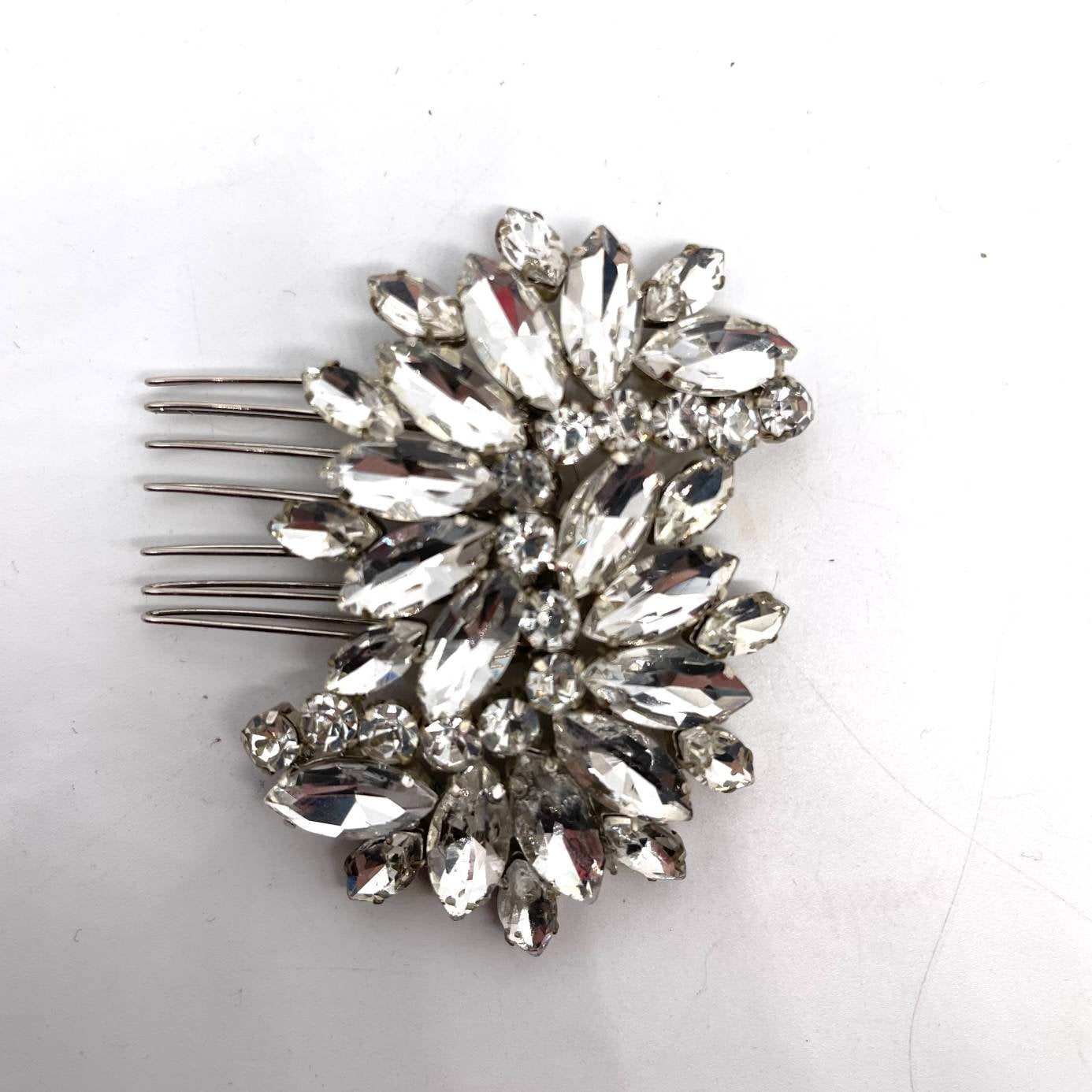 Crystal coated hair clip / comb perfect for spouses or any sparkling outfit, unique piece made by Hand