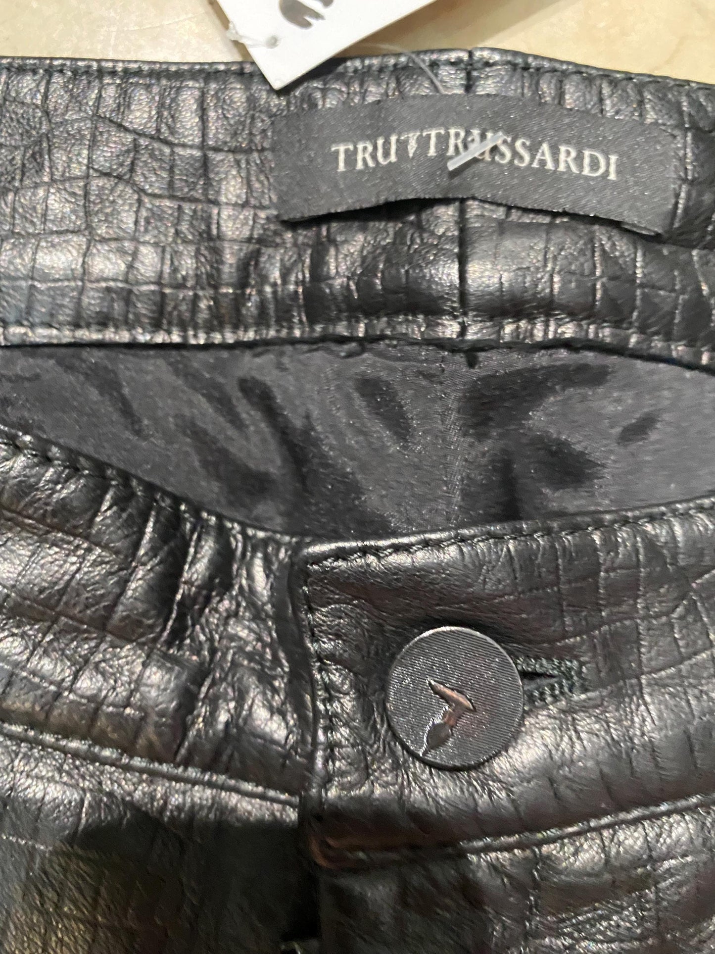 Trussardi luxury black alligator print lambskin leather trousers made in Italy, sz 42 ITA - 28 US