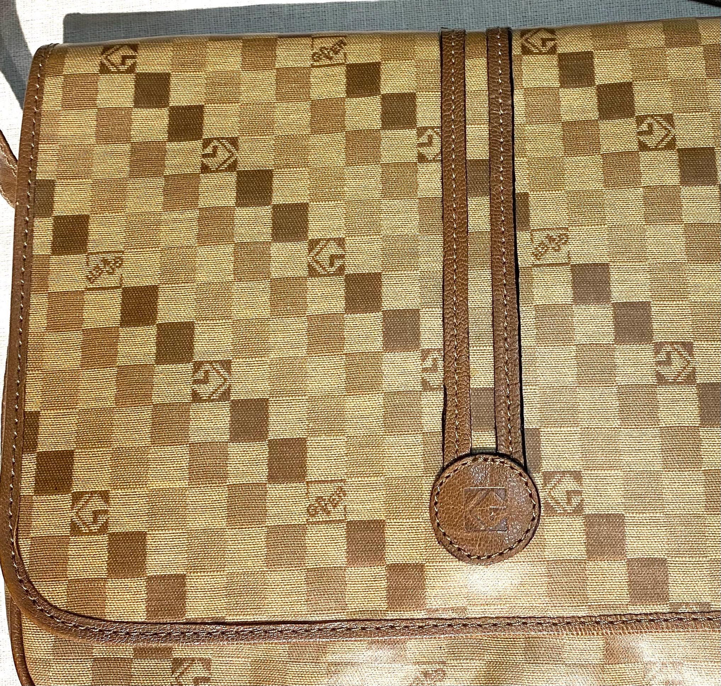 Cute 70s beige checkered waterproof canvas monogram bag, unknown Italian brand, mint.