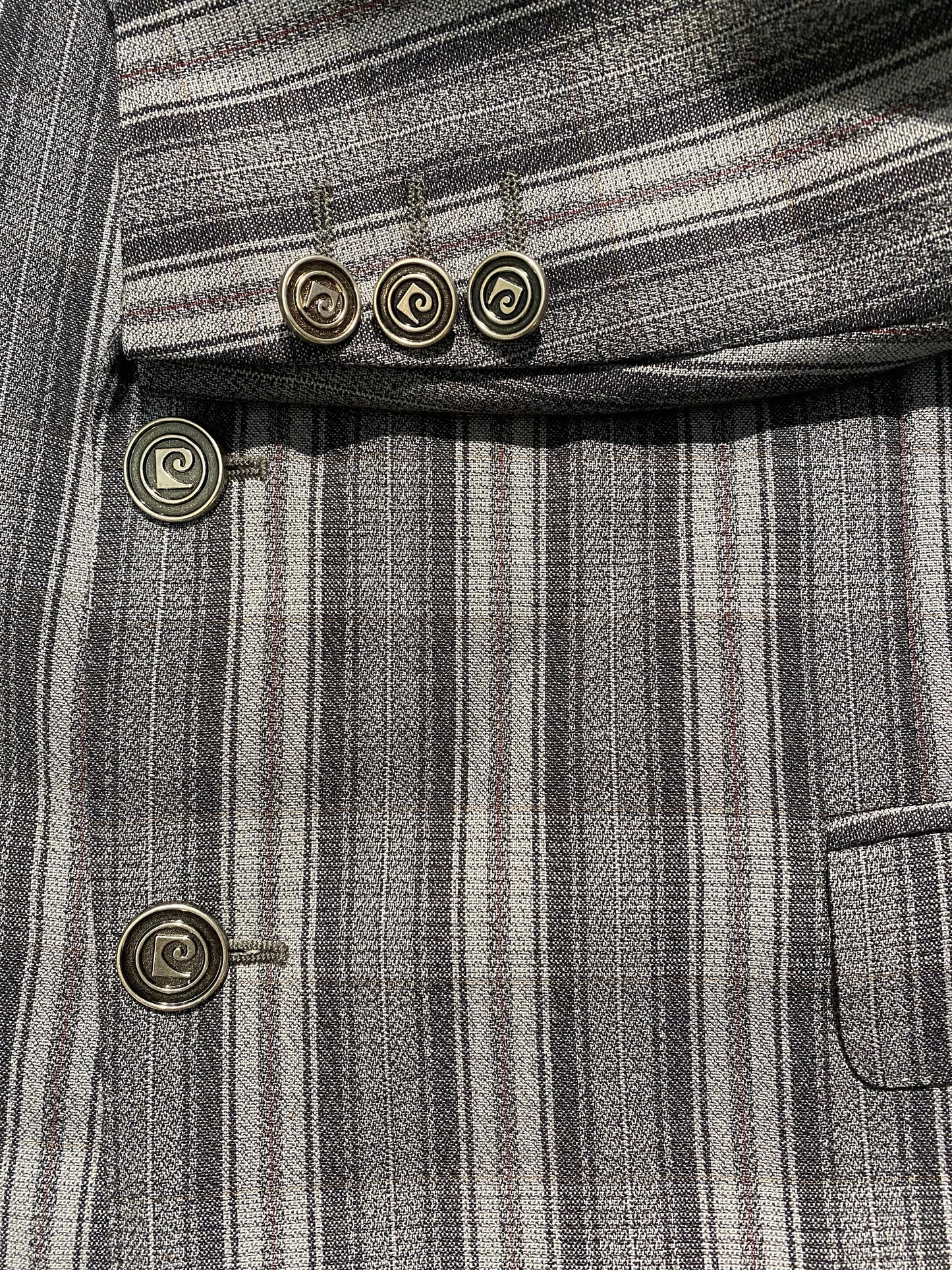 Pierre Cardin Paris pure new wool grey tones  striped blazer jacket with signature buttons, sz 48 mint