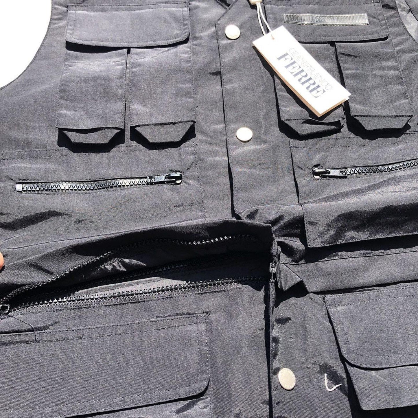 Gianfranco Ferrè black vest full of pockets, NWT 90s Italy